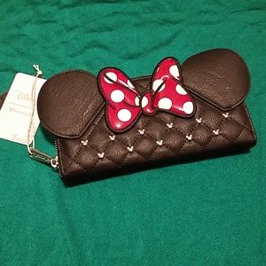 Minnie loungefly wallet